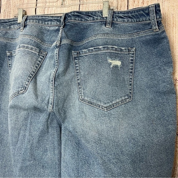 Torrid High rise  feel the fit womens Plus  jeans size 26R - Picture 6 of 10